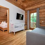 - 24 Direkt An Der Piste Mit Outdoor Sauna Апартаменты *