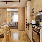 Apartment - 24 Direkt An Der Piste Mit Outdoor Sauna Bad Kleinkirchheim