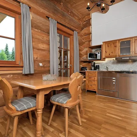 - 24 Direkt An Der Piste Mit Outdoor Sauna * Bad Kleinkirchheim